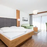 Alphof Hotel