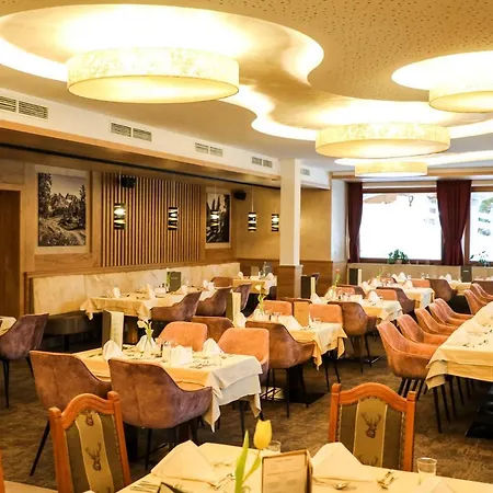 Alphof Hotel 4*