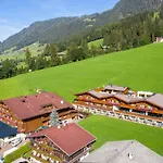 Alphof Hotel